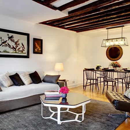 Appartement St Germain Mazarine Paris